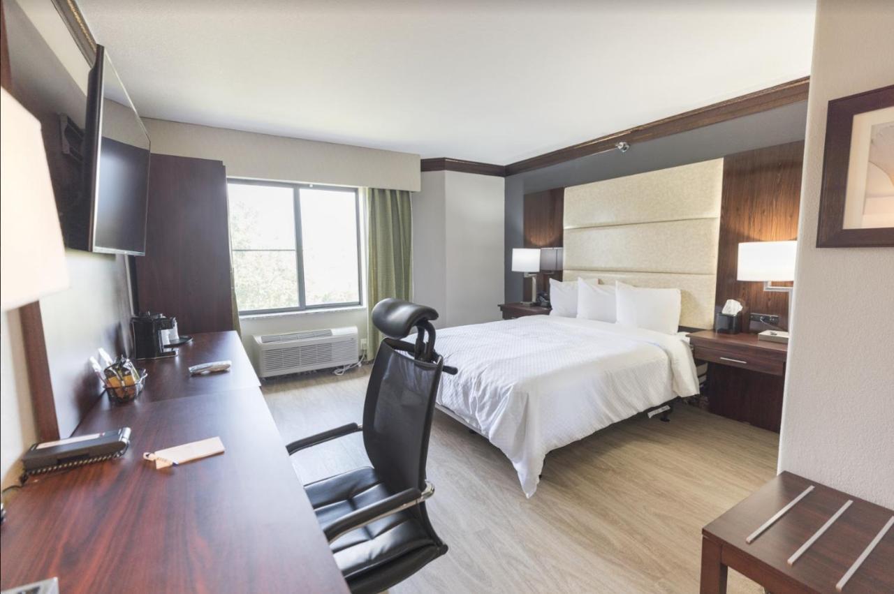 The Leo Collection Detroit, Ascend Hotel Collection Lincoln Park Exteriér fotografie