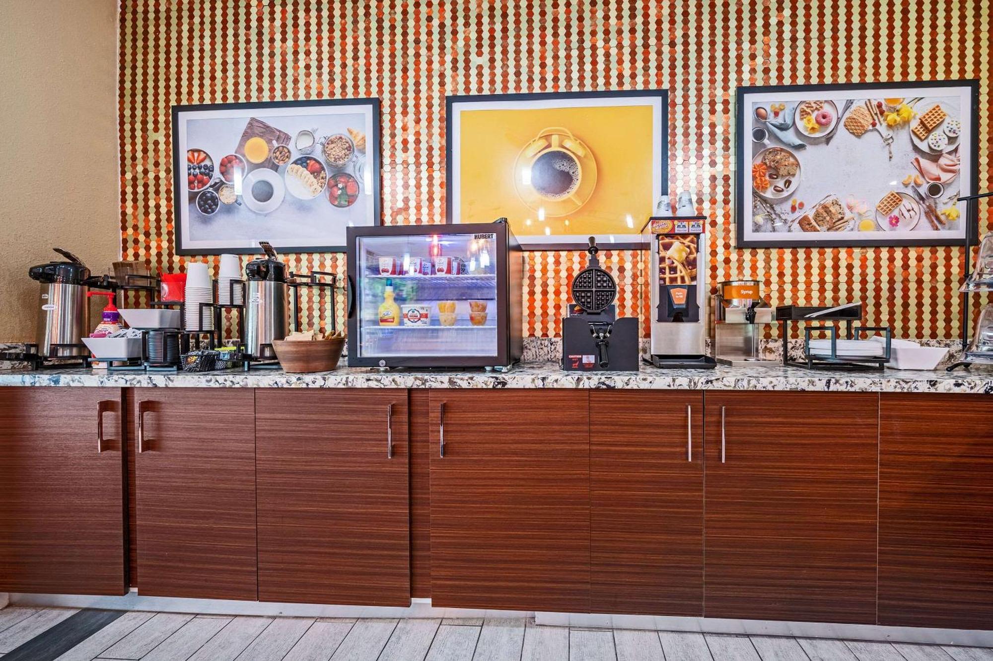 The Leo Collection Detroit, Ascend Hotel Collection Lincoln Park Exteriér fotografie